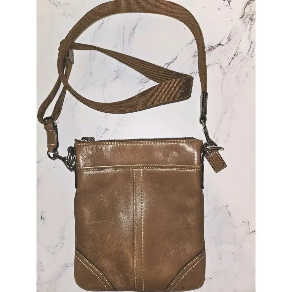 Vintage COACH Crossbody Swingpack Saddle Brown Leather 7x8.5